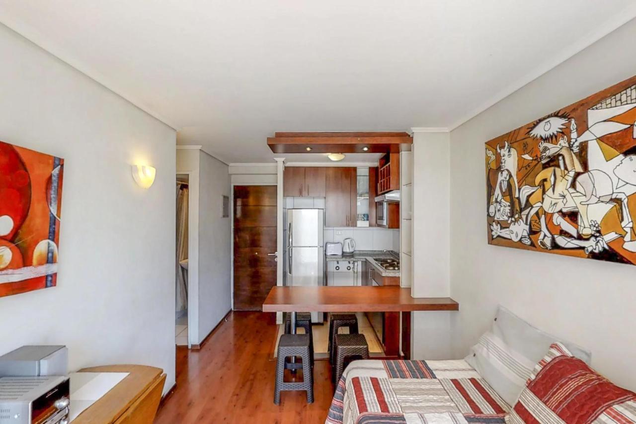 Departamento Central En Calle Lira *